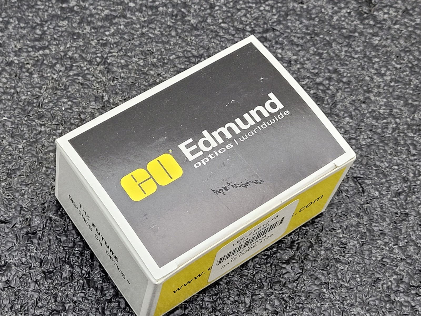 Edmund Optics LEC-CFF12-F8  C-Mount Machine Vision Lens [B] 114-1498R 12mm