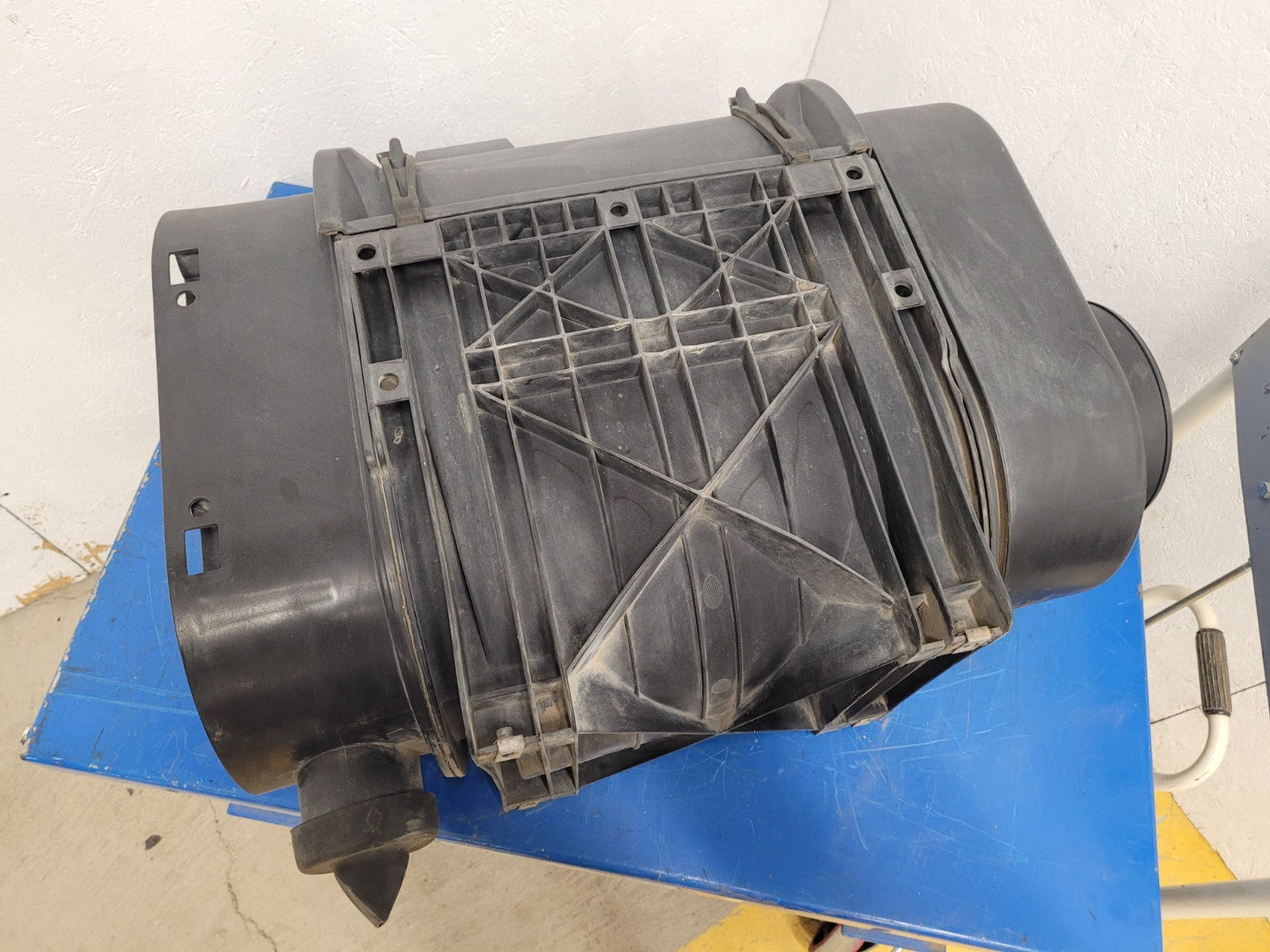 DONALDSON D140132 PSD Heavy Duty Diesel Engine Air Filter Housing P621983 Filter