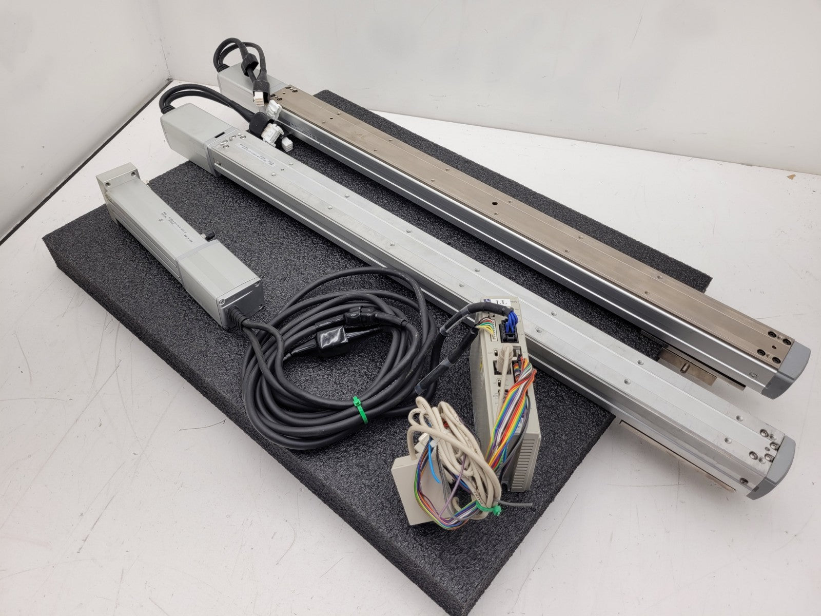 Lot of 3x IAI  RC Robo Cylinder Stepper Motor Driven Linear Actuator [B]