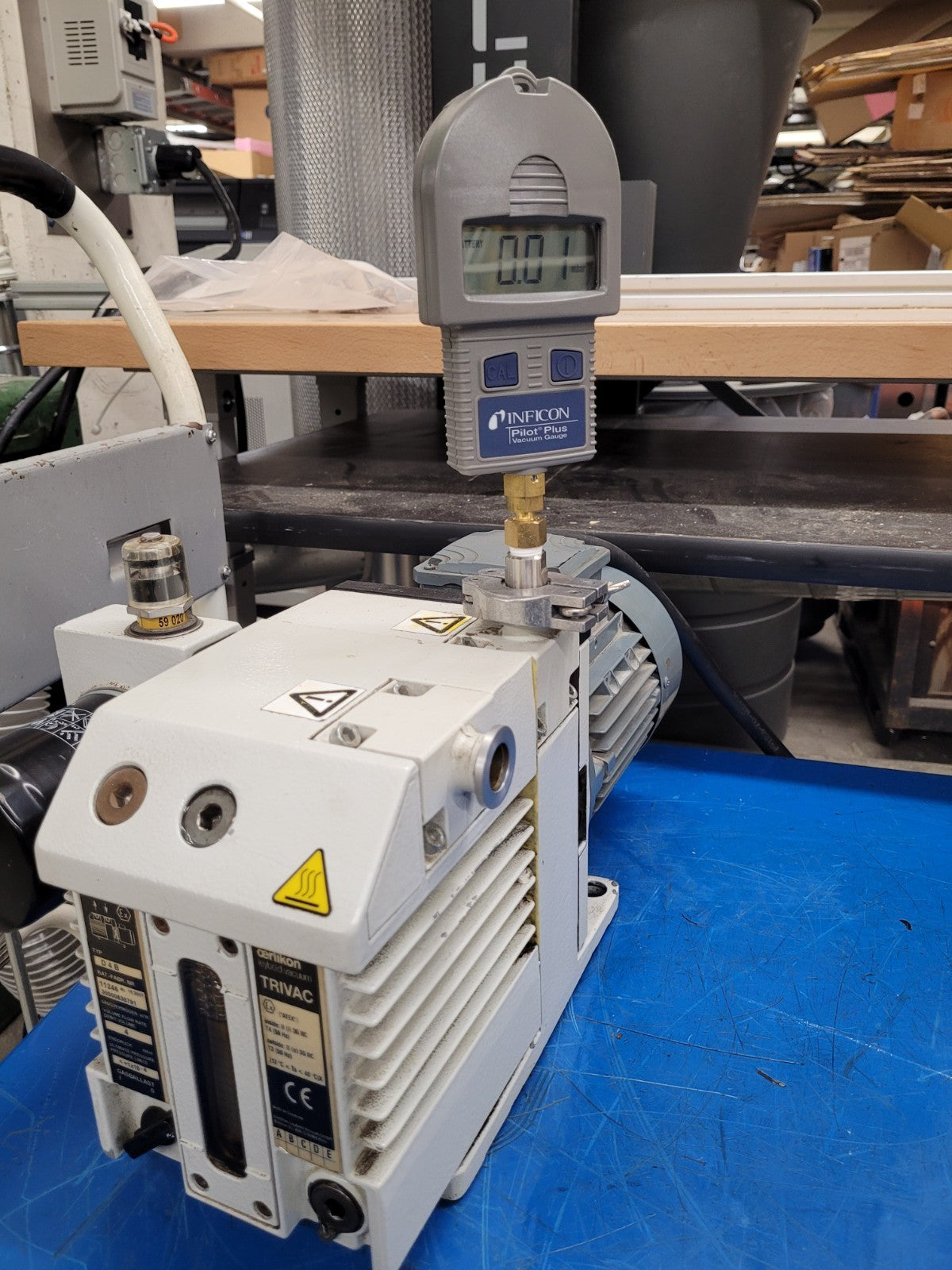 Leybold Trivac Rotary Vane Vacuum Pump D4B Load Tested Good 240/480VAC 1/3HP [B]