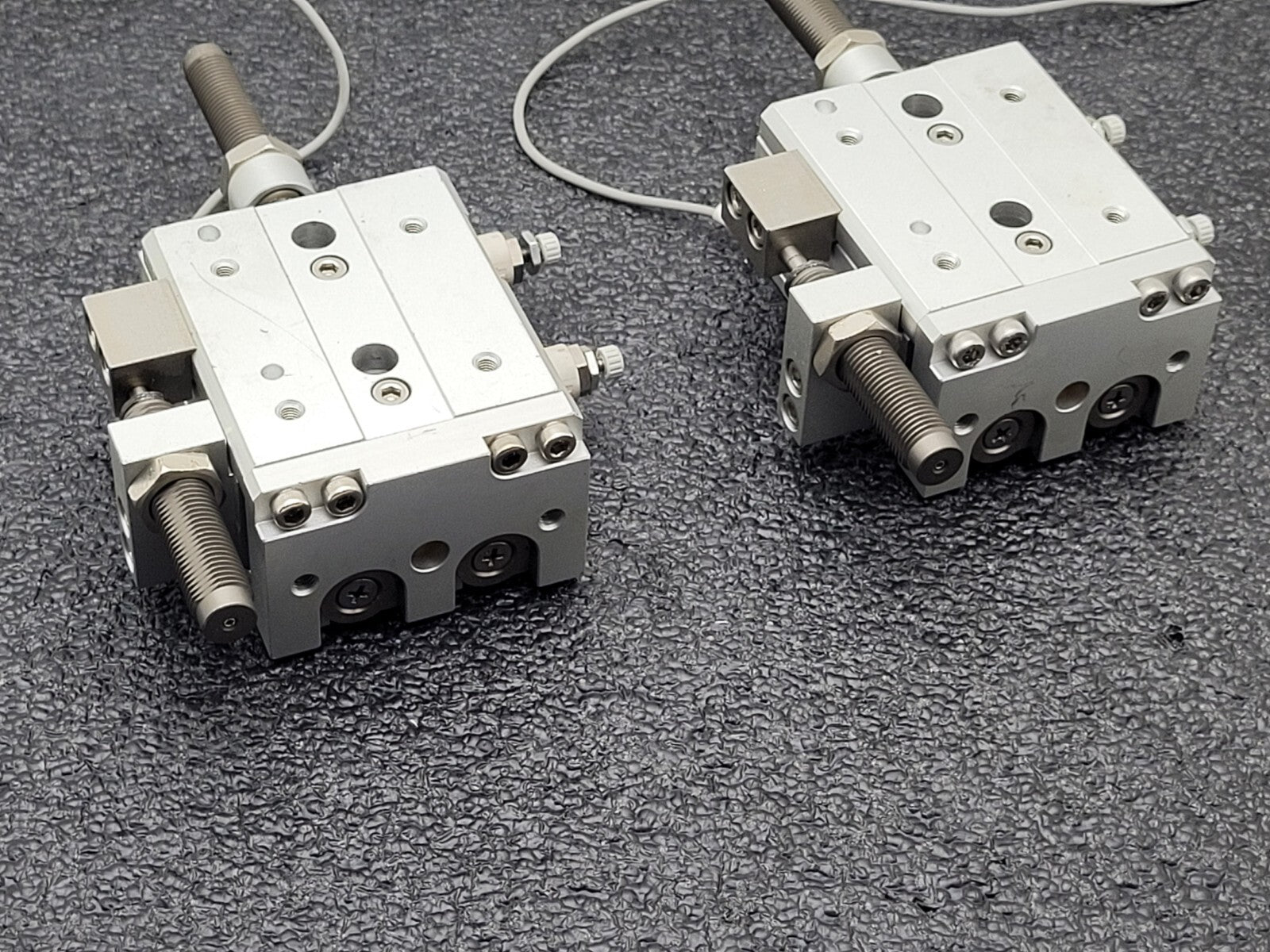 2x TPC NLCD20-20S-W8H Air Slide Pneumatic Linear Table Actuator 20mm Stroke