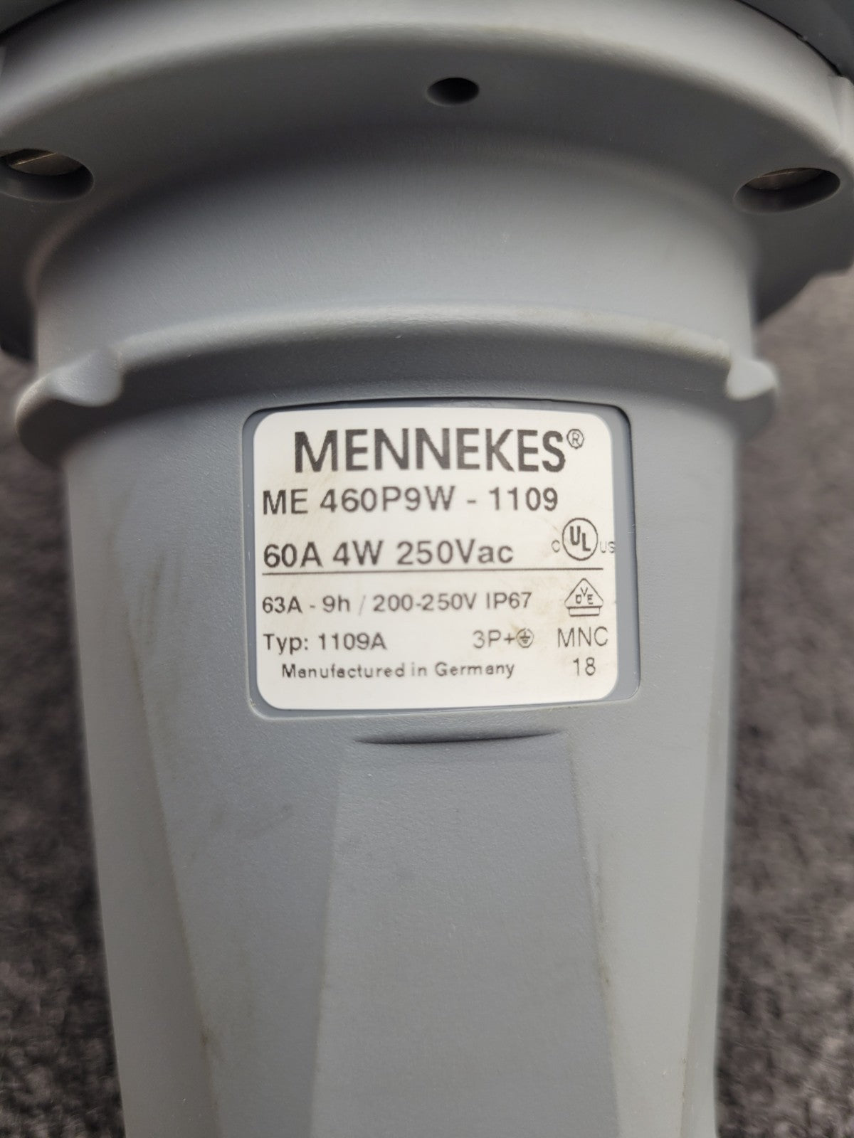 MENNEKES ME460P9W-1109 Pin Sleeve Plug 5 Pin and Sleeve 60A 4W 3PH 250VAC IP67