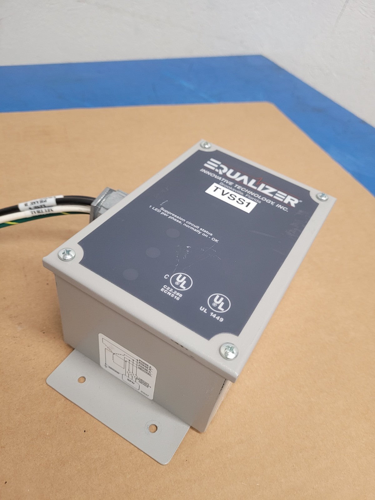Equalizer Invovative Tech Transient Voltage Surge Supressor 3PH WYE EQX80-3Y101