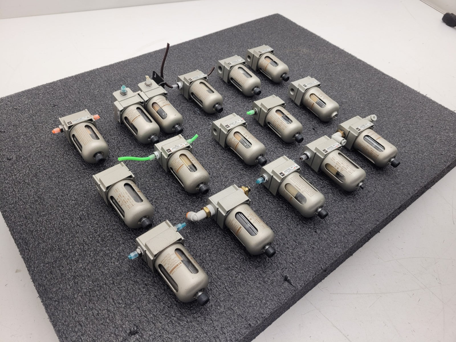 Lot of 16x  SMC Pneumatic Compressed Air Filter Assembly NAFM2000-N01-C