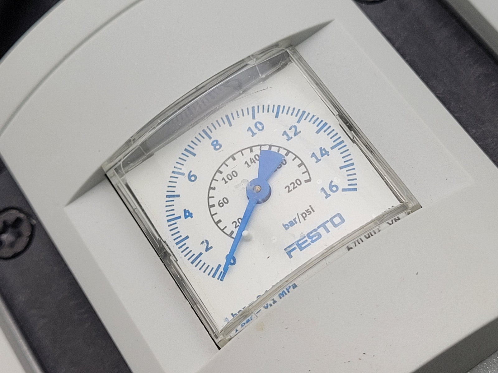 Festo MS6-LFR Filter Regulator On/OFF Solenoid Pneumatic Air Manifold 531030