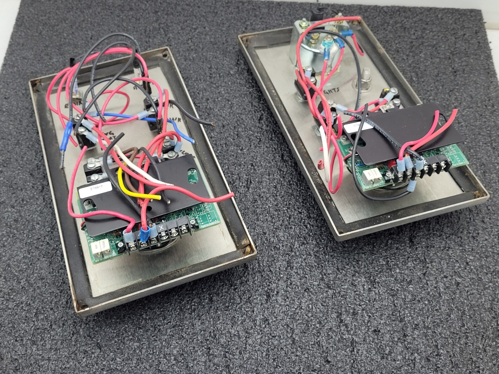 Lot of 2  OEM Controls RS11T6617 Rotary Industrial Potentiometer Control Panel