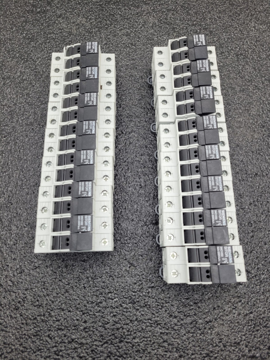 Lot of 15x SIEMENS SITOR Double Fuse Hoder DIN 3NC1092 AC-22B 50-60Hz 32A 400V