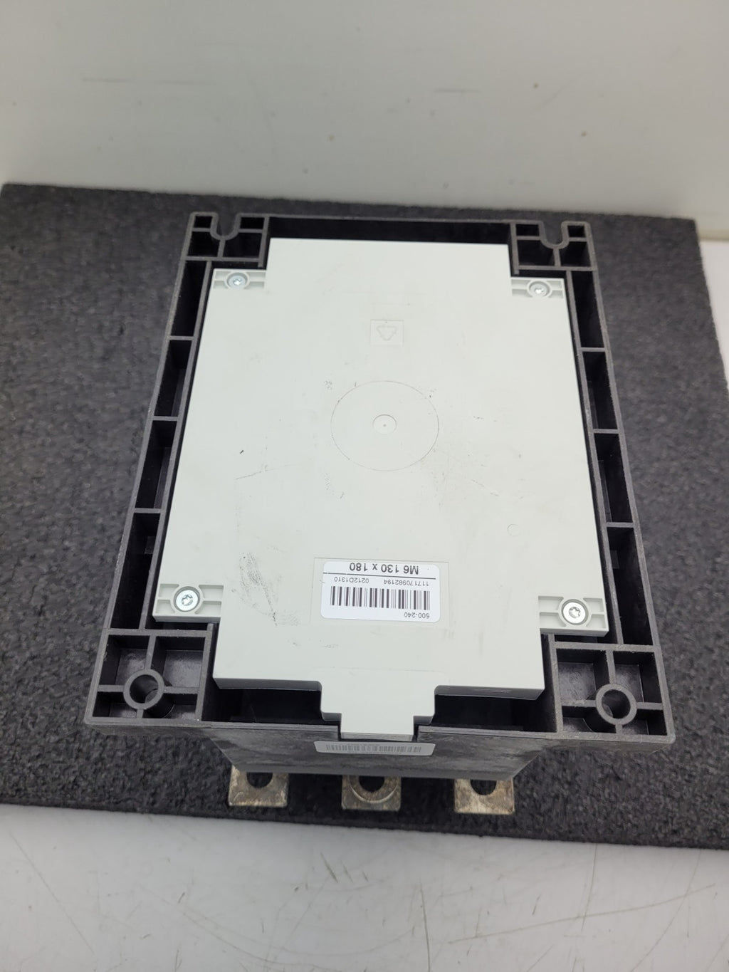 EATON DIL-M400-S XTCS400M Contactor 3PH 200-575V 125HP-400HP 220-240V Coil w/Aux