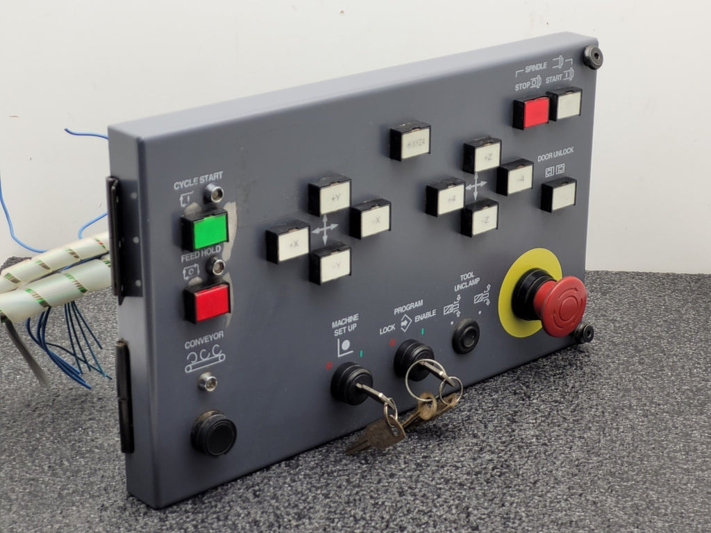 Idec Izumi ZY1C-SS3153 Mitsubishi Pushbutton CNC Machine Control Panel