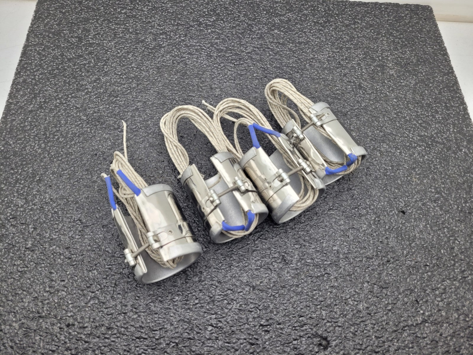 2x RG2-TA3C072Z09A 4x ProHeat V-61418 230W 4x 175-250 LAP Clamp On Pipe Heater