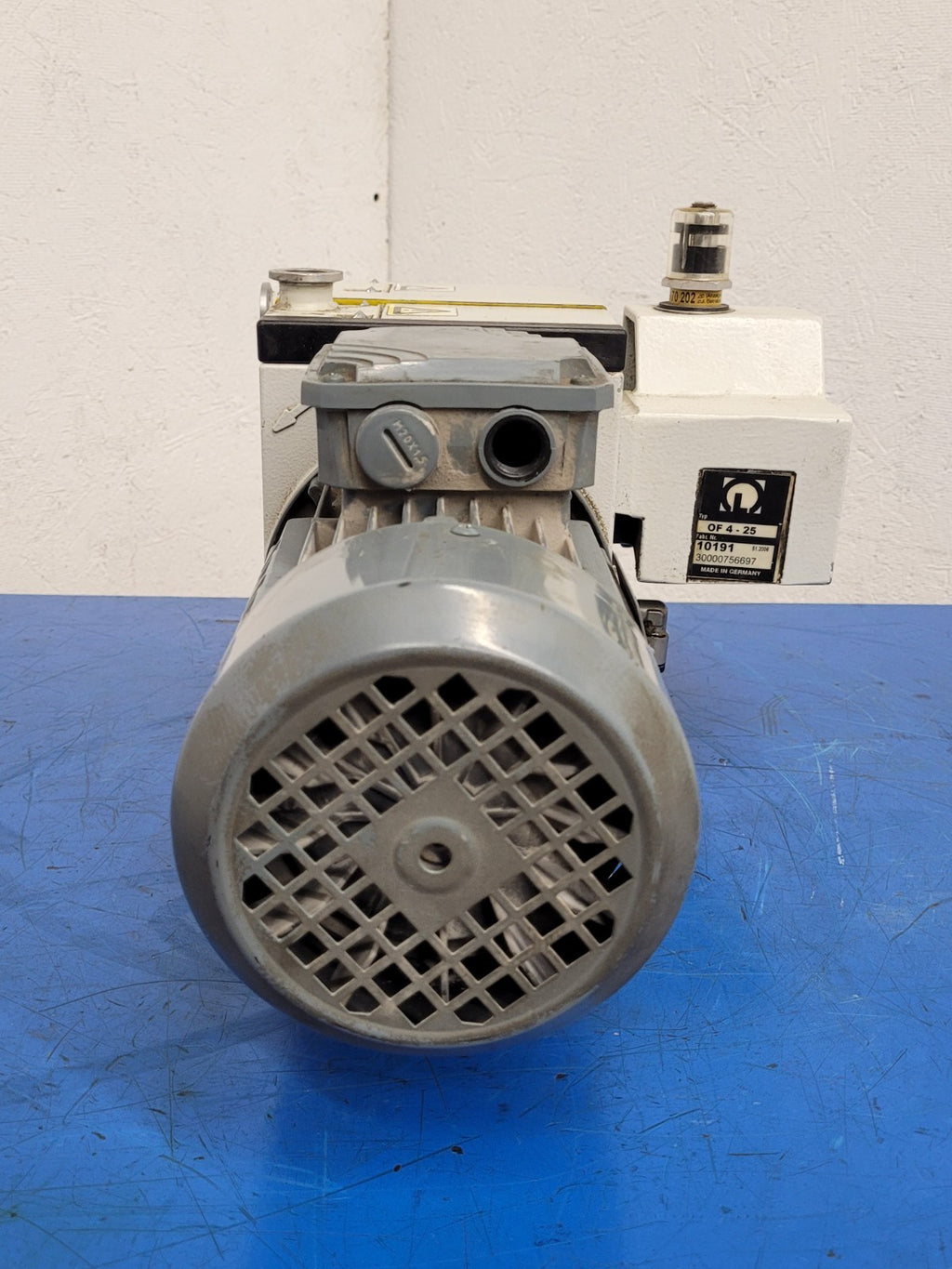 Leybold Trivac Rotary Vane Vacuum Pump D4B Load Tested Good 240/480VAC 1/3HP [B]