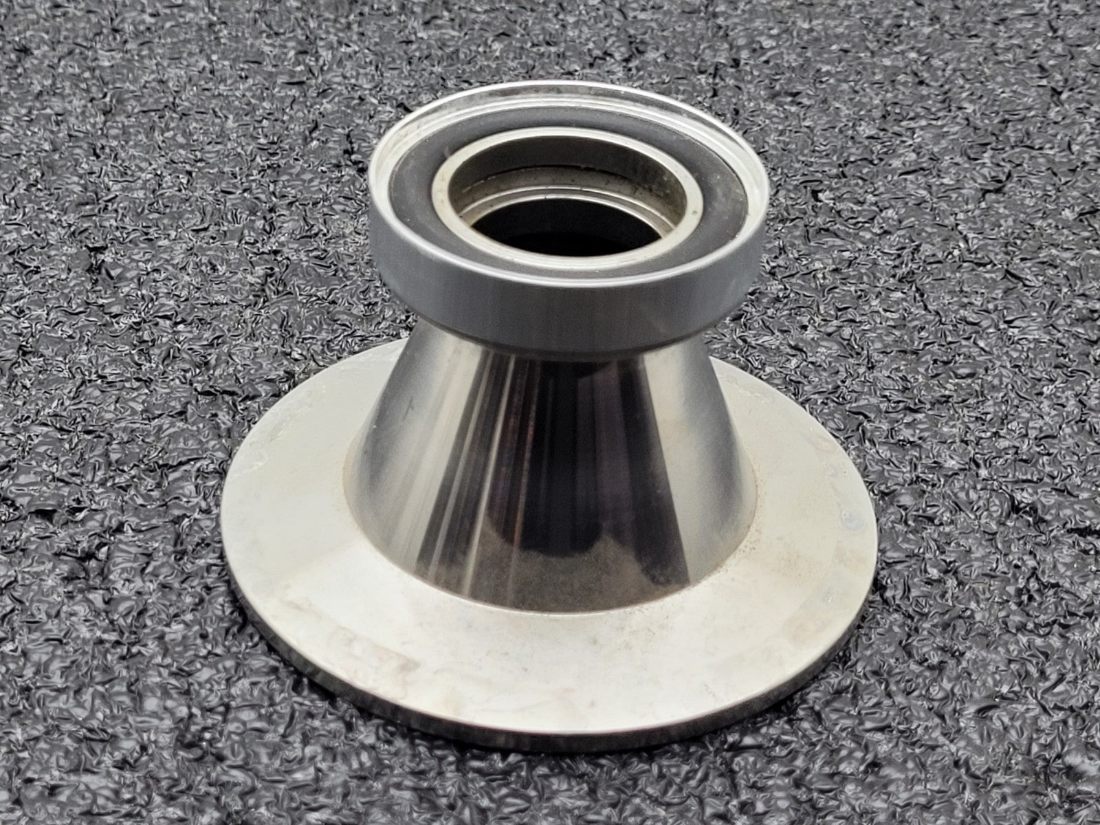 Stainless Steel Vacuum Reducing Fittings, Plugs, Ports KF40 KF50 KF25 DN Vacuum
