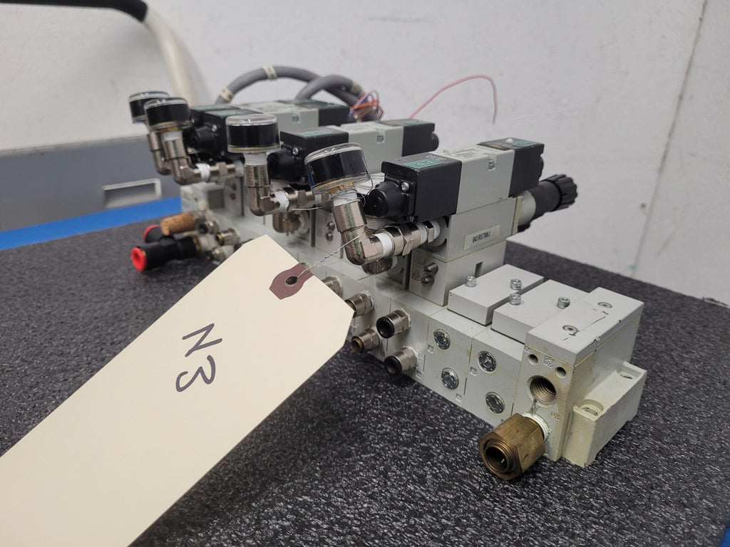 Numatics 8x Valve Solenoid 041SA400M0000F 6x Regulated Pneumatic Manifold N3