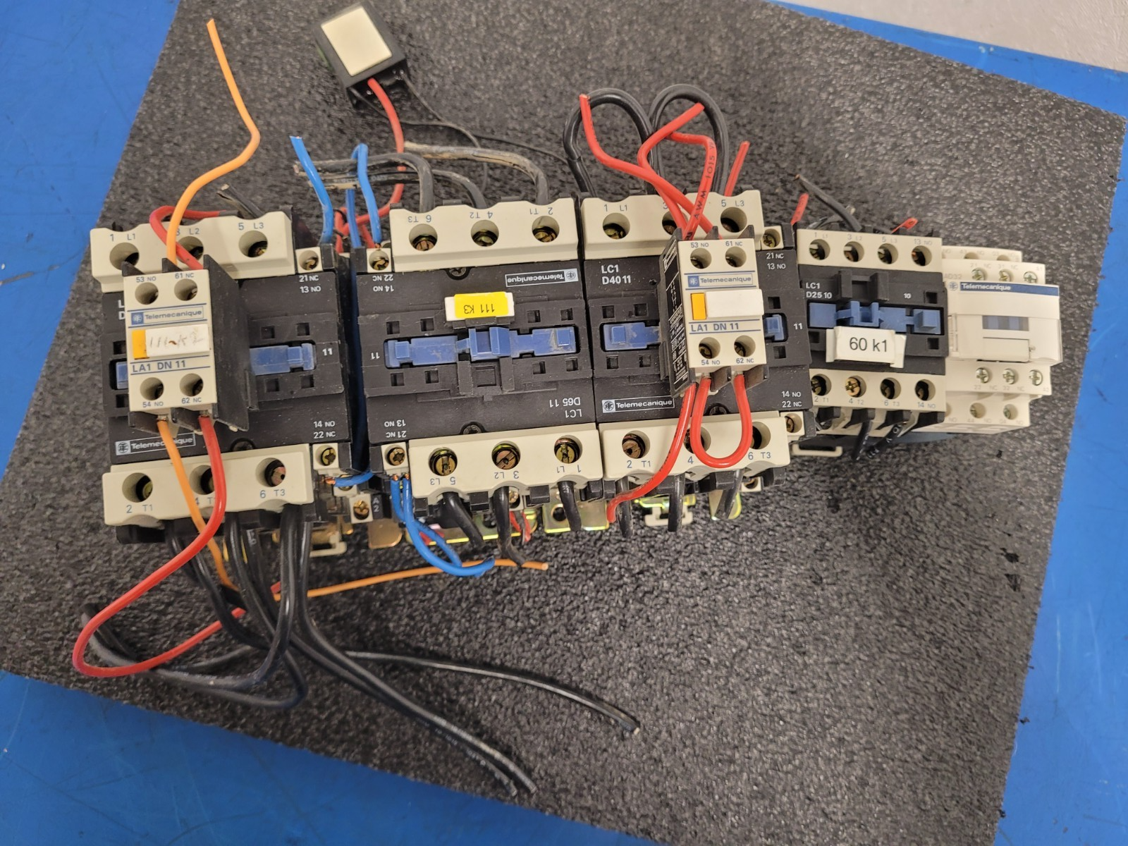 Lot of 5x Assorted Telemecanique DIN RAIL Contactor 120VAC Coil on all units