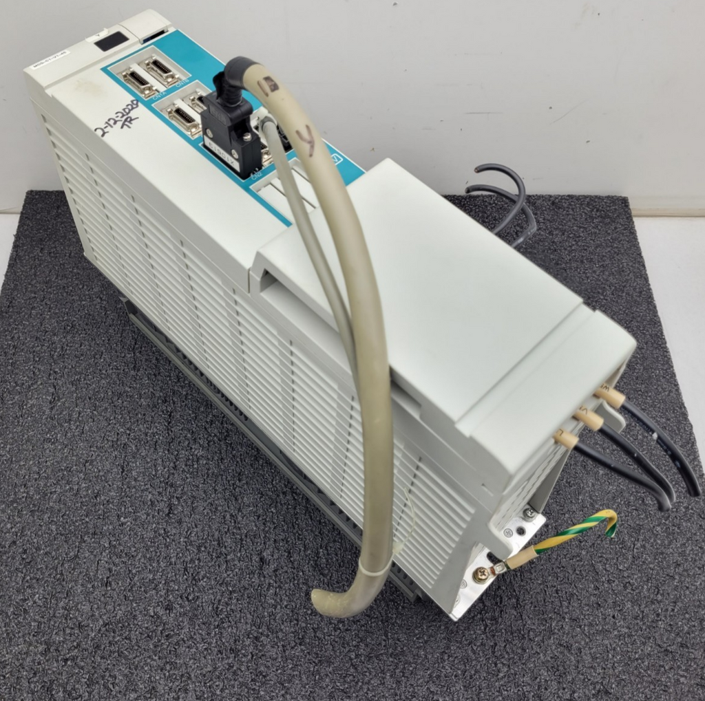 Mitsubishi Electric MDS-C1-V1-45 200V Servo Drive Module 2020 Date Code