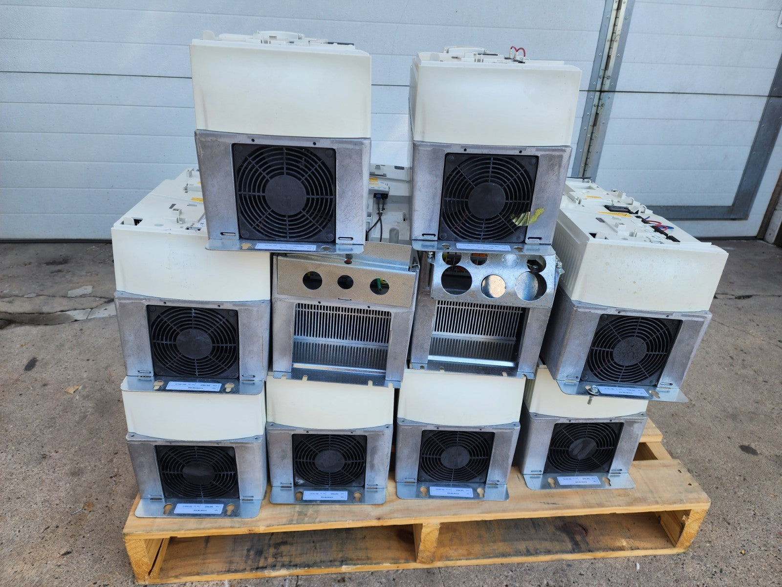 Lot of 10x ABB AC Drive ACH401601632 20HP No Covers or Keypads For Parts/Repair