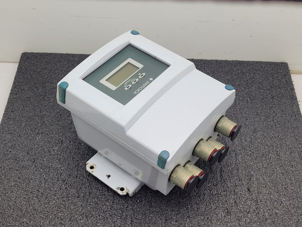 Yokogawa Admag AXFA11G-E2-21/A Magnetic Flowmeter Transmitter Transducer