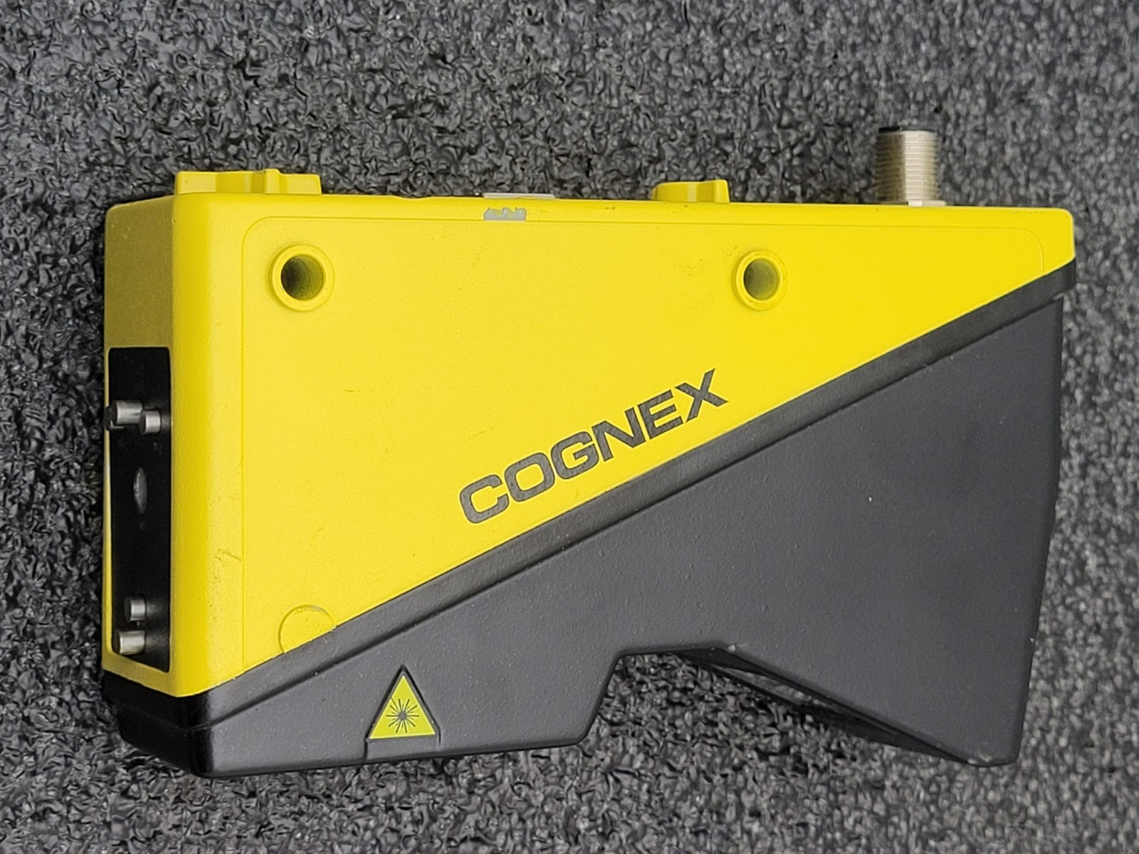 Cognex DS1100 Laser Displacement Sensor 825-0382-1R 821-0088-1R