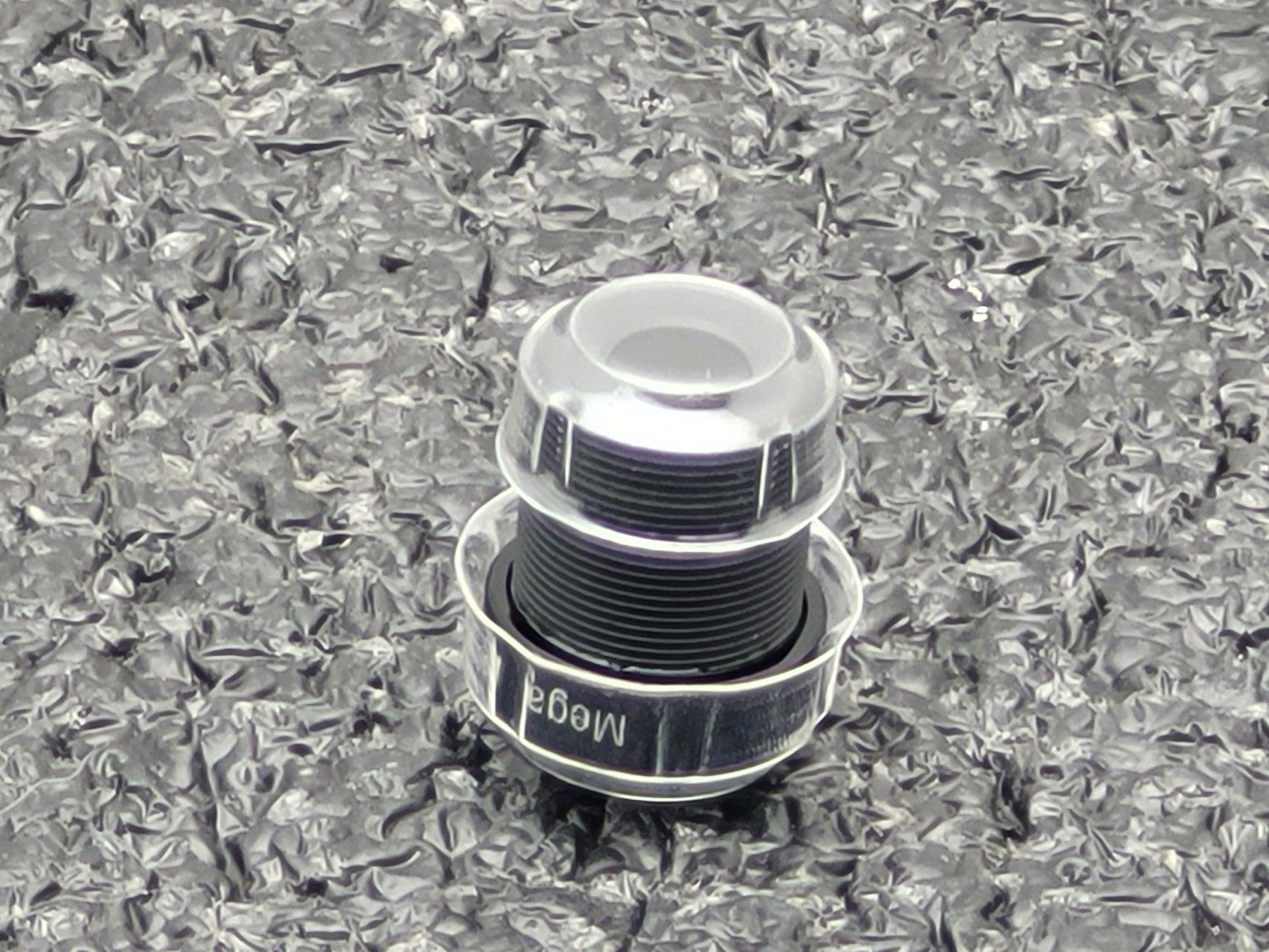Cognex MEGA IR 1/2.5" 114-10090R IS2000 Series 12mm Lens LM12-12-01-F2.3-B
