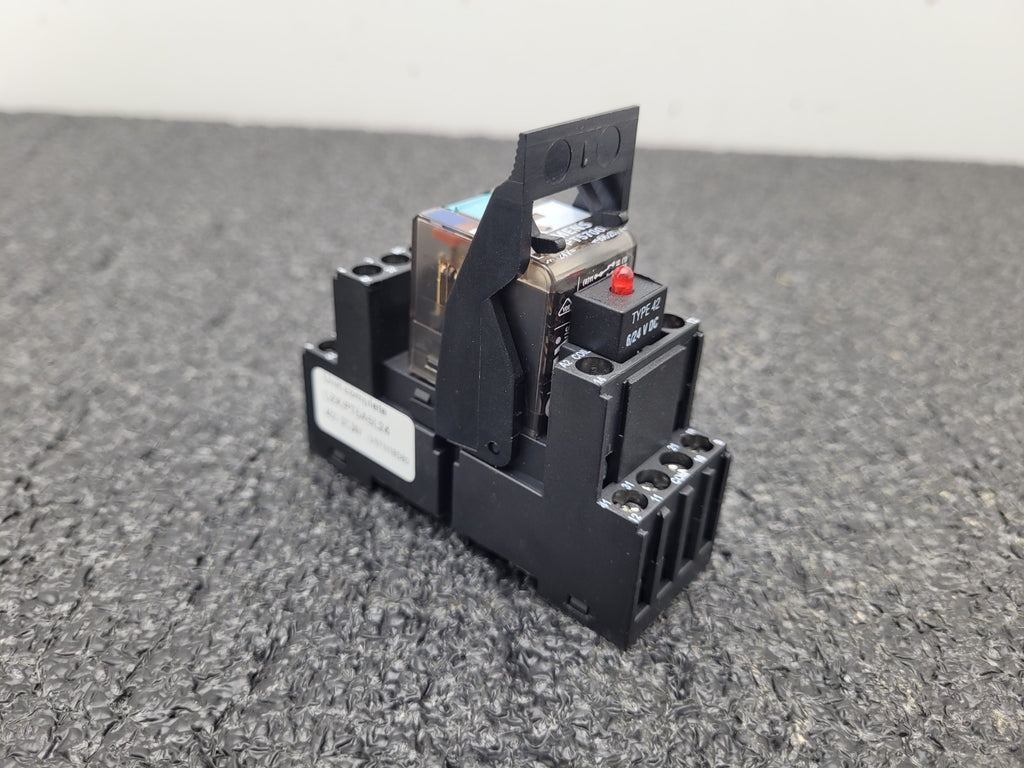 Siemens Relay LZX: PT570024 6/24VDC Coil Siemens Simirel PT78704 DIN Rail Base