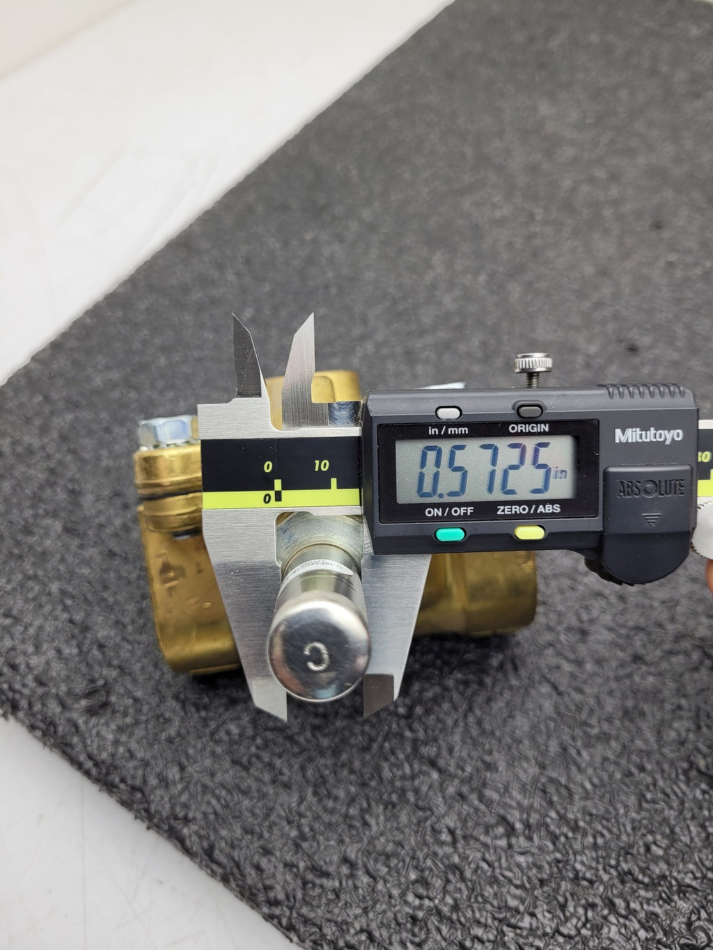 Parker U-16F24C2164A3F Gold Ring 2-Way Piloted Diaphragm Solenoid New