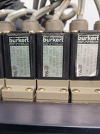Burkert 413-G-1/4-B-PL-1/4 Pneumatic Solenoid 7 Valve Manifold 120VAC B