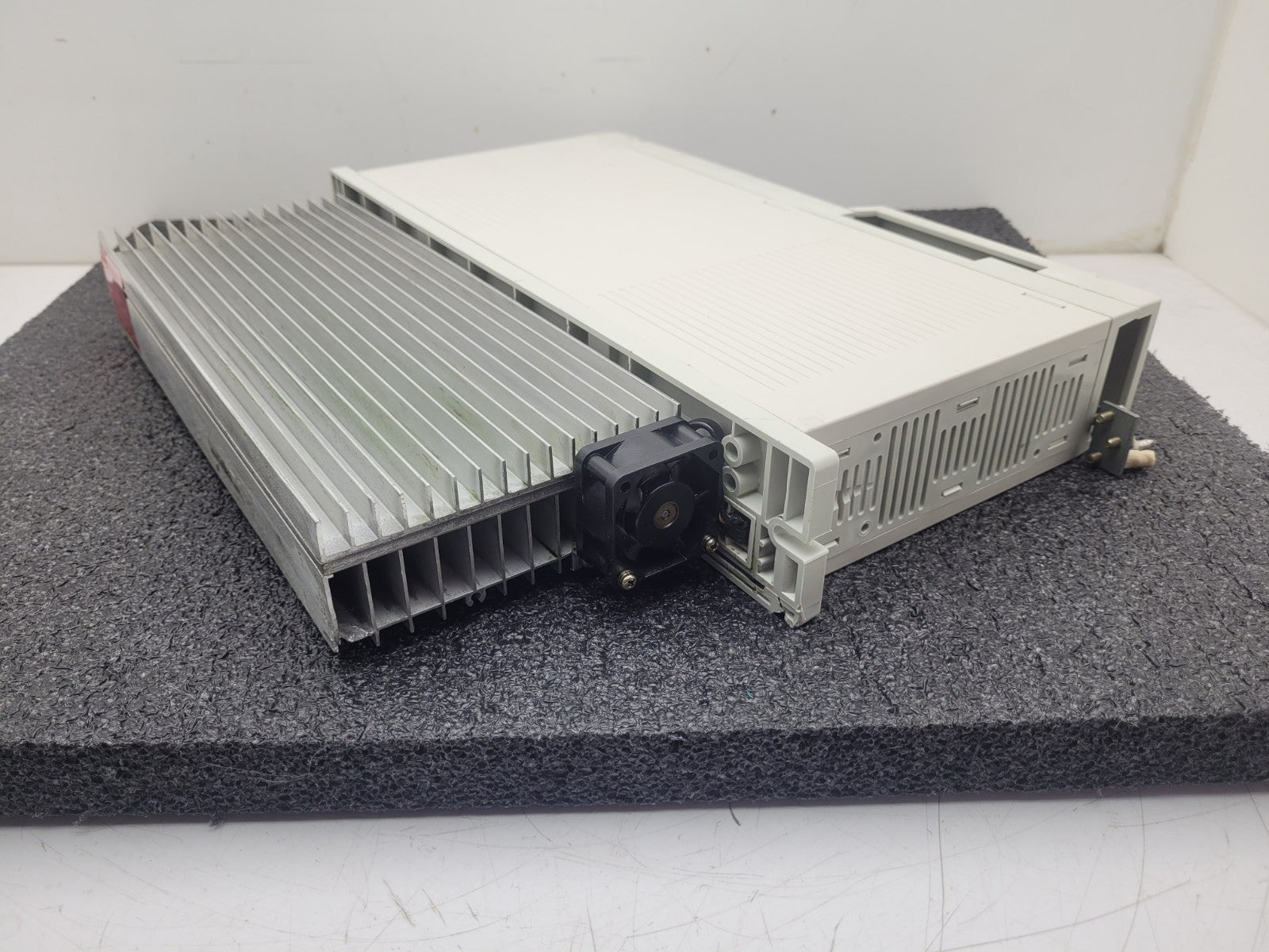 Mitsubishi Servo Drive  MDS-CH-V1-20 MELDAS AC Servo/Spindle MDS-CH 20A Control