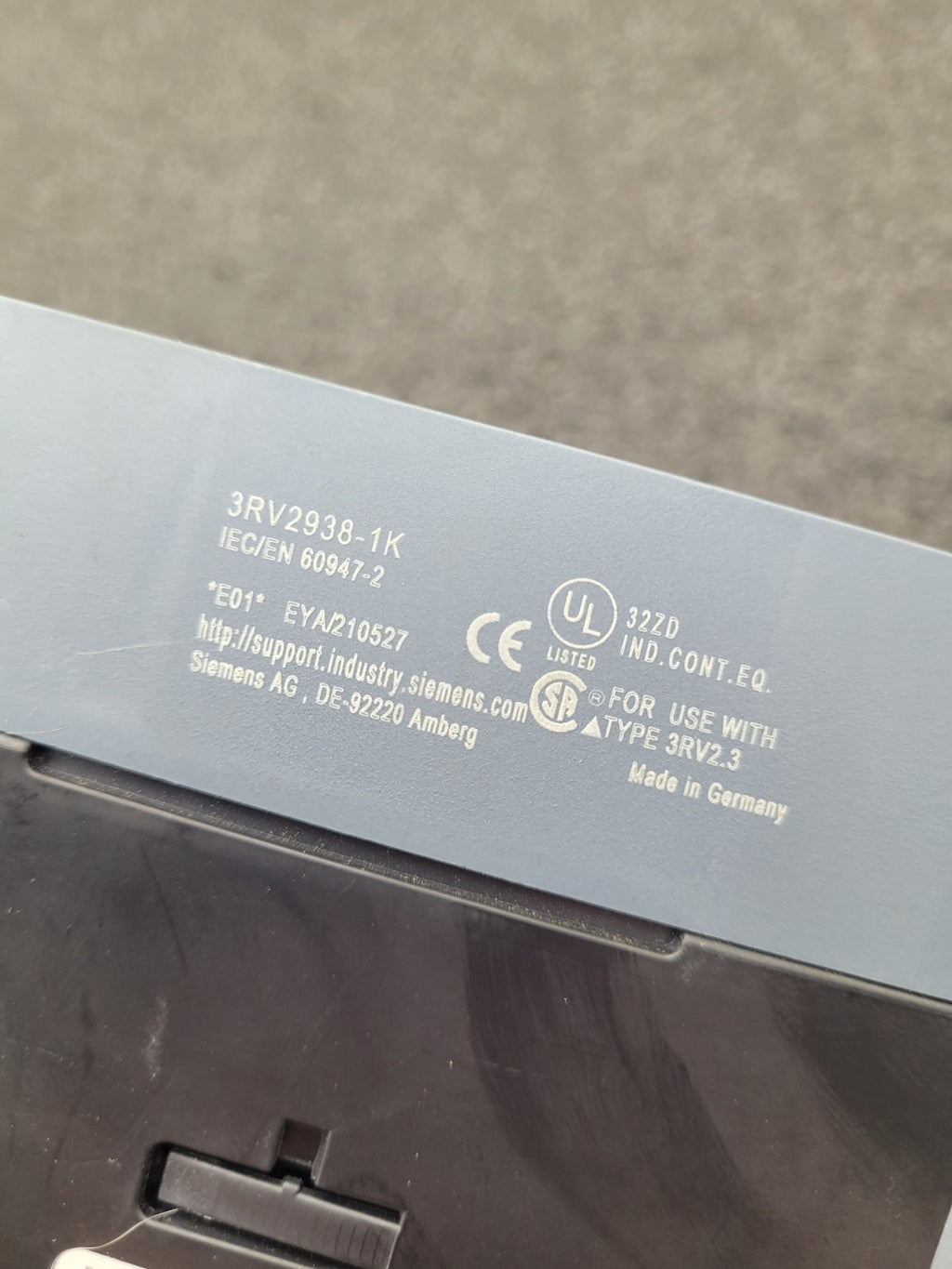 Siemens Sirius 3RV2031-4WA10 Motor Controller Circuit Breaker DIN Rail Mount