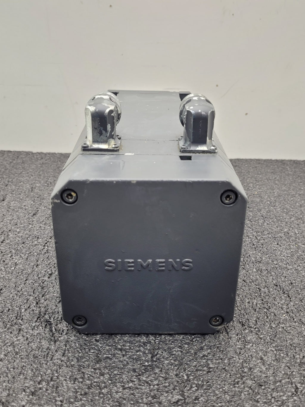 SIEMENS 1FT6062-6AH71-4AA0 Brushless Servo Motor 6Nm 4500RPM Encoder I-2048 [A]