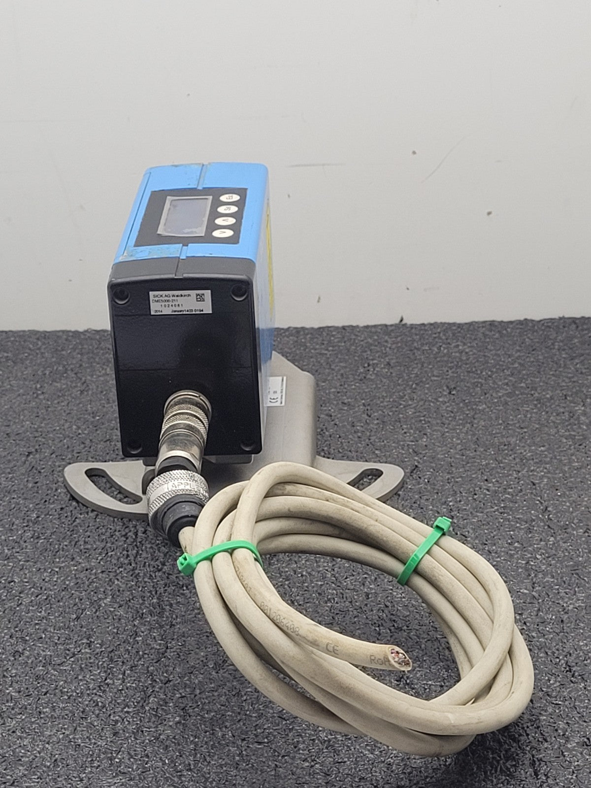 SICK AG Waldkirch DME5000-211 150M Long Range Distance Sensor Meter Red Laser