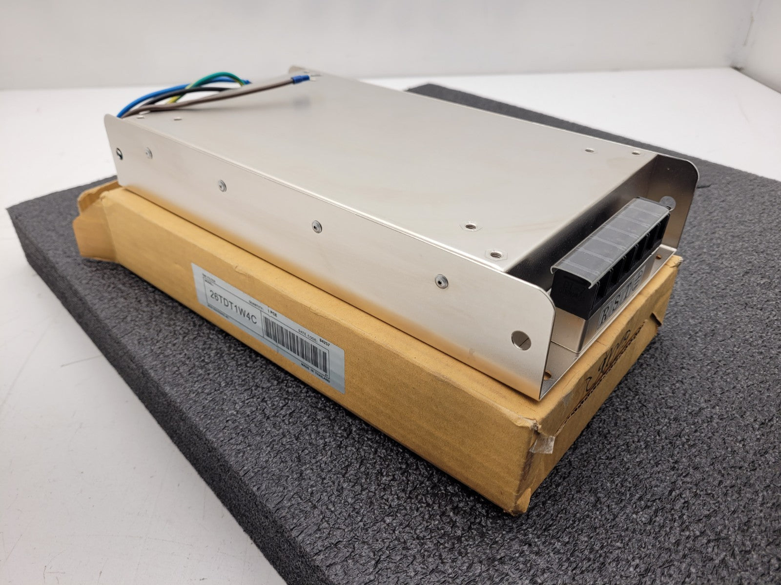 DELTA ELECTRONICS 26TDT1W4C VFD EMI 3 Phase Line Filter 250V 26A 50/60Hz NEW