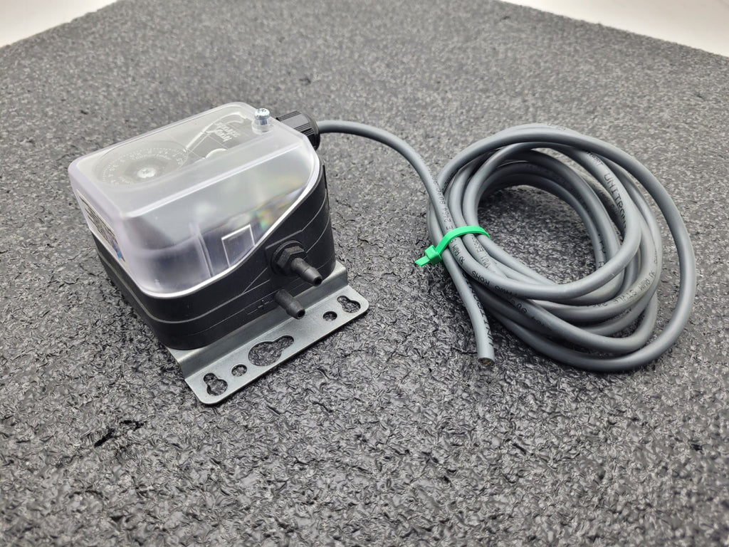 Krom Schroder DL5K-3W Air Pressure Switch 250 VAC 300mbar