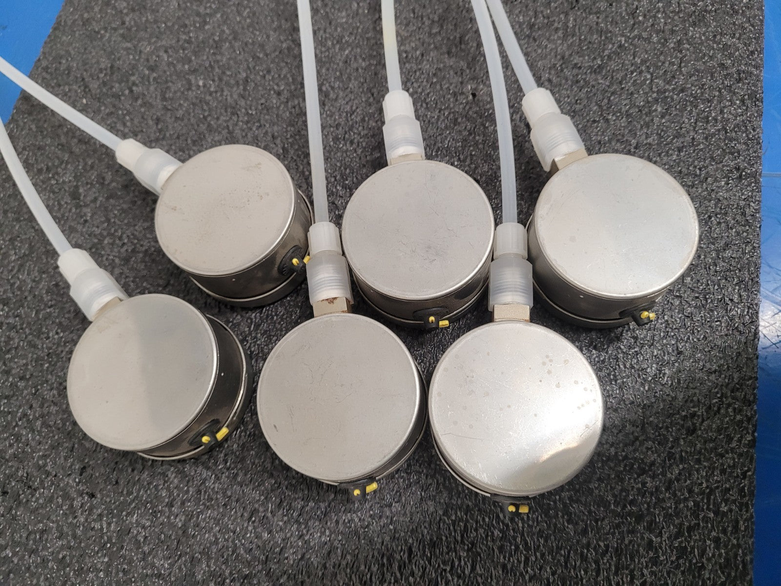Lot of 6x Stubbe Wika 837-1 MDM 902 G 1/4" DN20 PP PTFE Pressure Guage 0-2.5 BAR