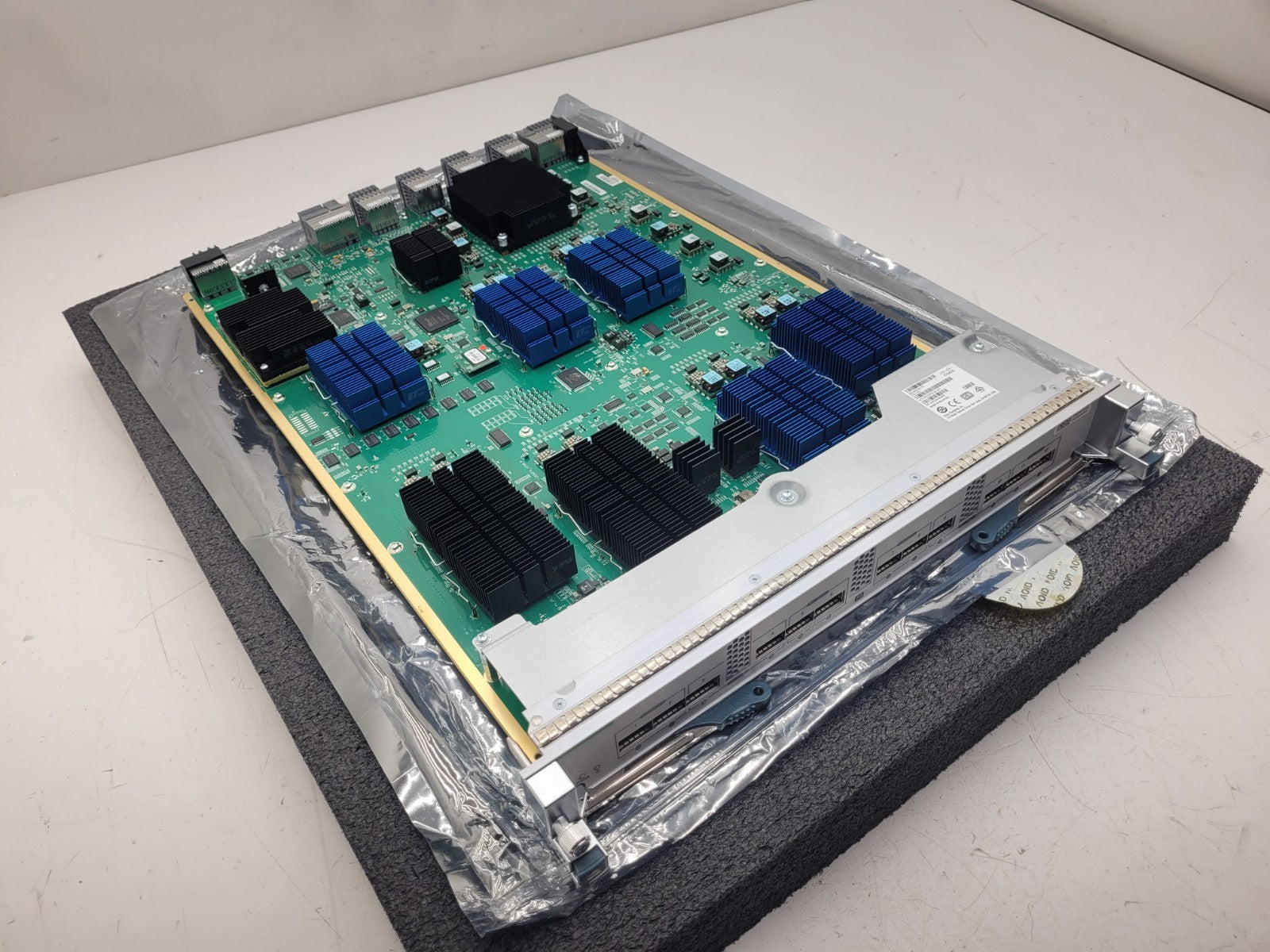 Cisco N7K-F312FQ-25 Nexus 7000 Switch Ethernet Module F3-Series 12-Port 40 GbE