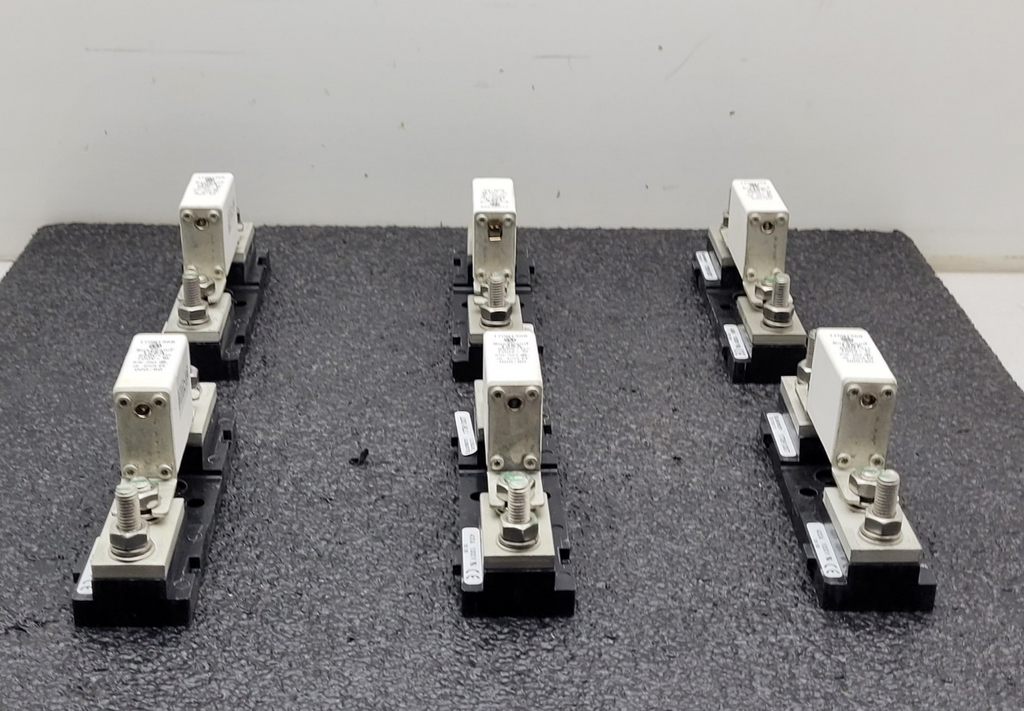 Lot of 6 Bussmann Buss 170M1368 125A 690V Fuse w/ 170H1007 Base 400A 1000V