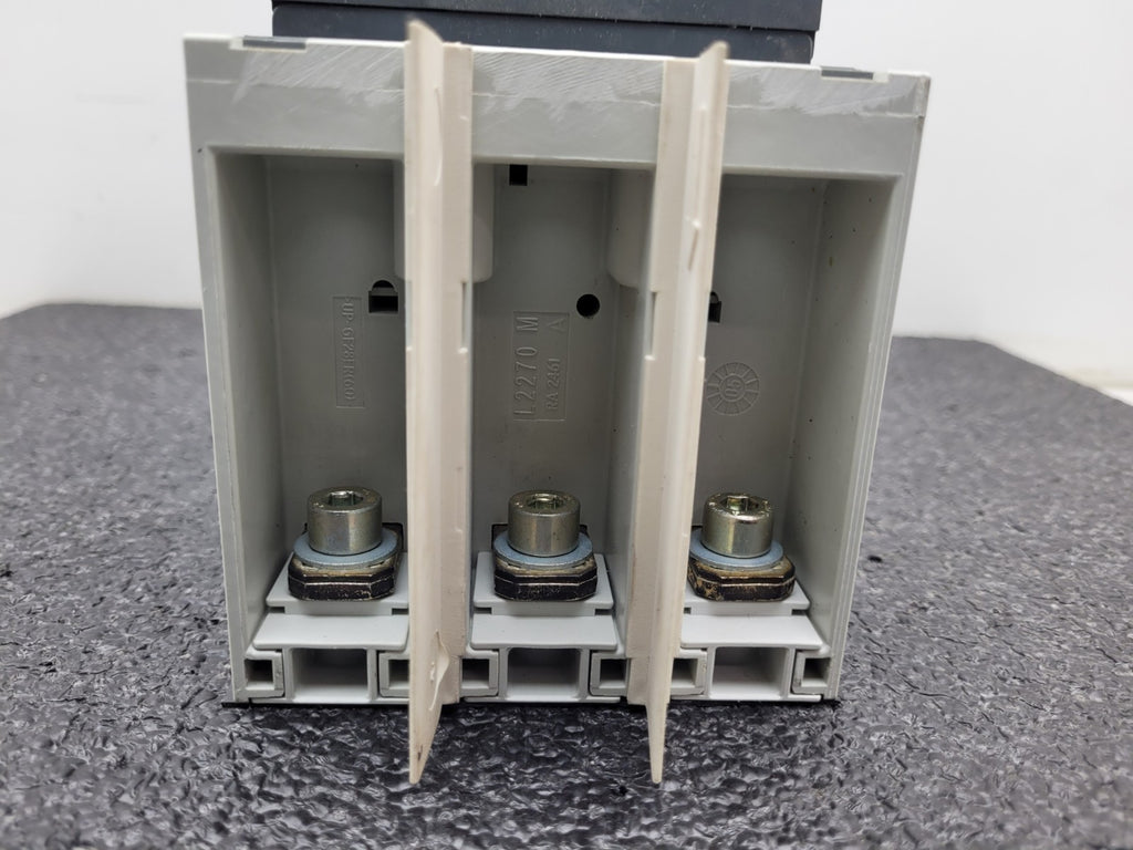 ABB TMAX T4H250 CIRCUIT BREAKER 125A  440VAC 65KA.