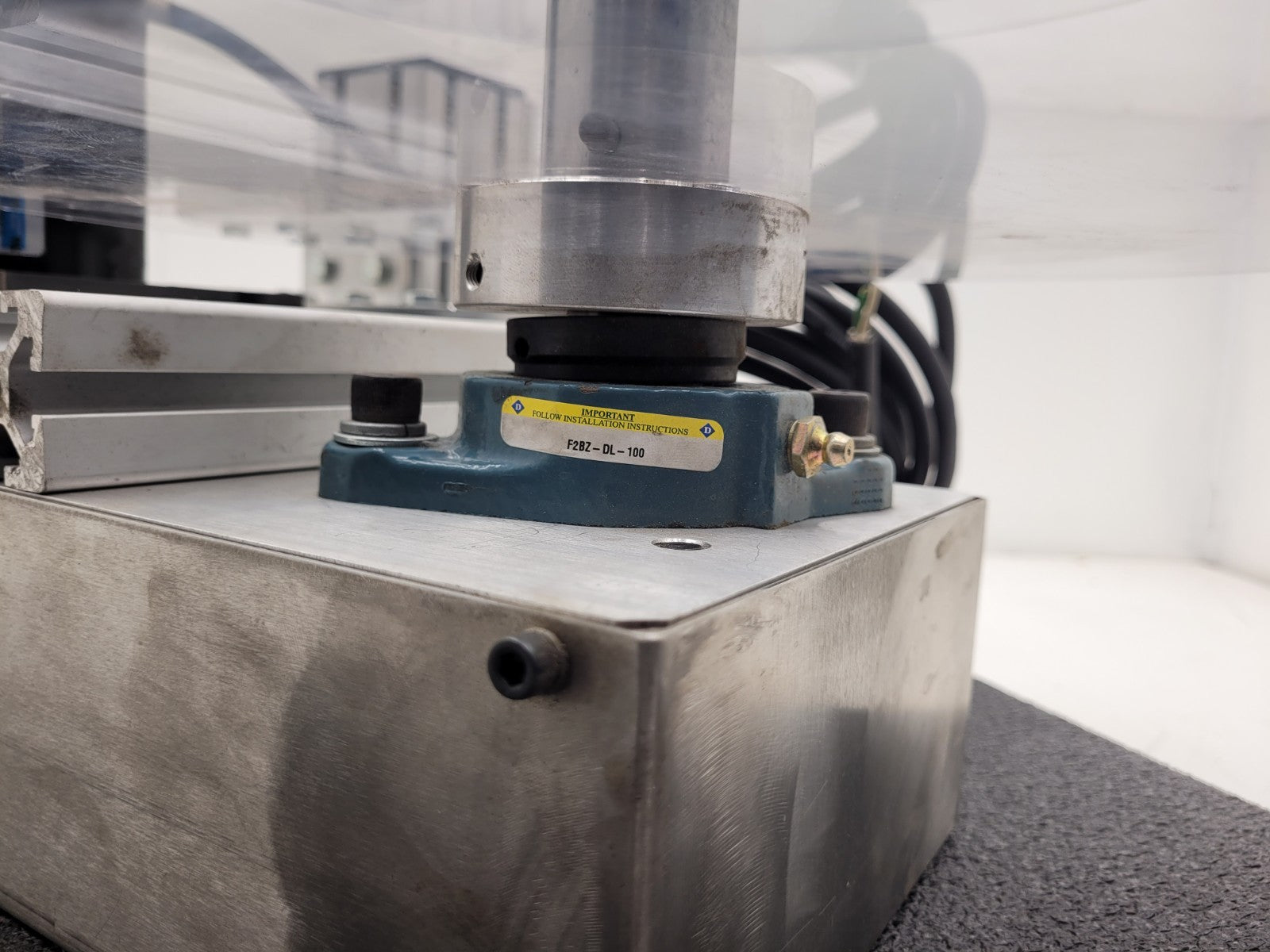 Leeson 985.613F M1125073.00 90VDC Electric Motor Coil Rope Hose Wire Winder