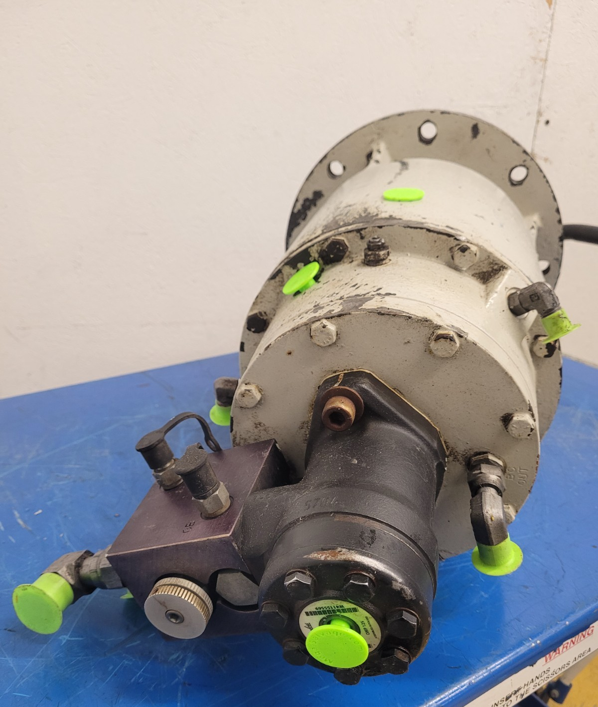 Manitowac National Crane Swing Rotation Drive Hydraulic Motor NBT 55