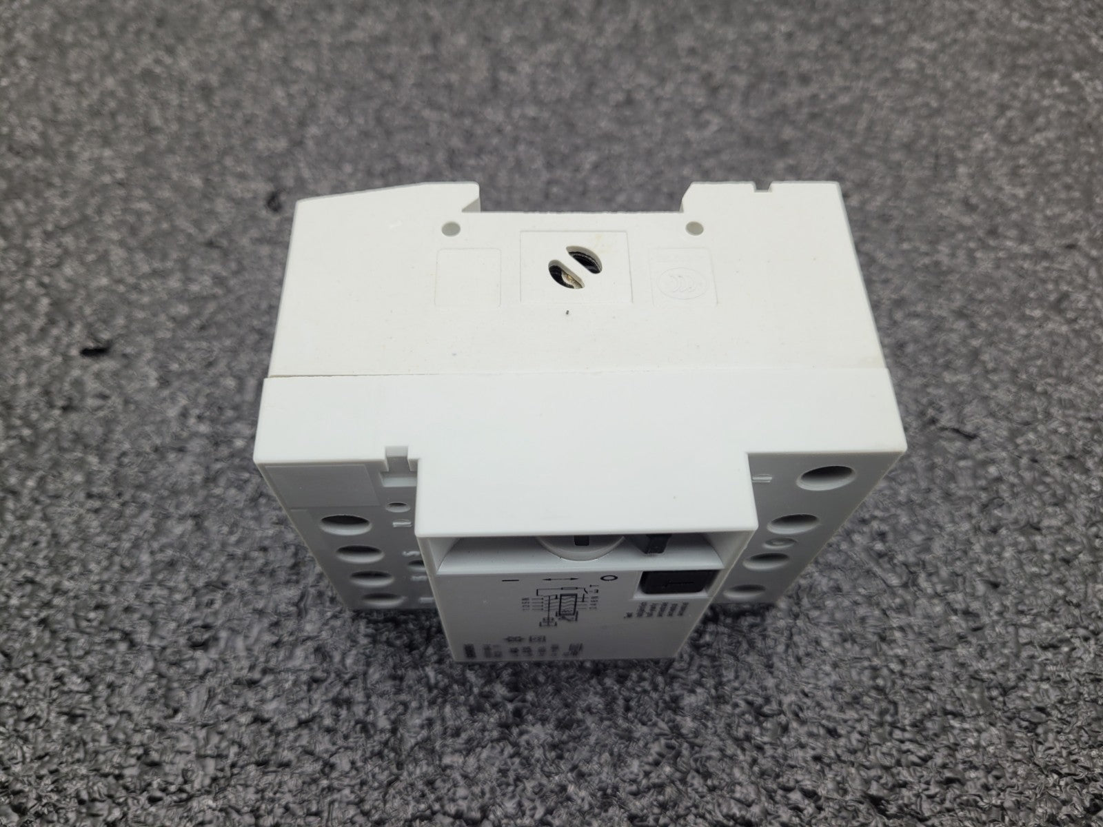 Siemens 5SM1 654-6 RCCB FI Residual Current Operated Circuit Breaker 4-pole 40A