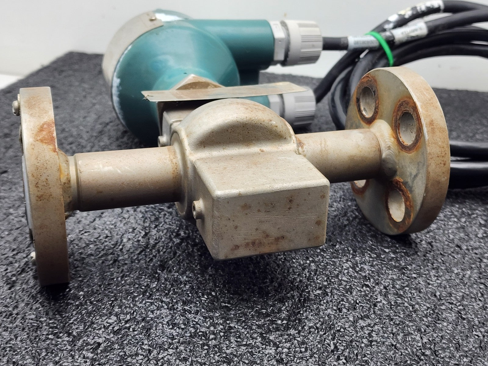 Yokogawa AXF015C-PNAH1L-BA11-2NB Magnetic Flowmeter ADMAGAXF 100-120VDC