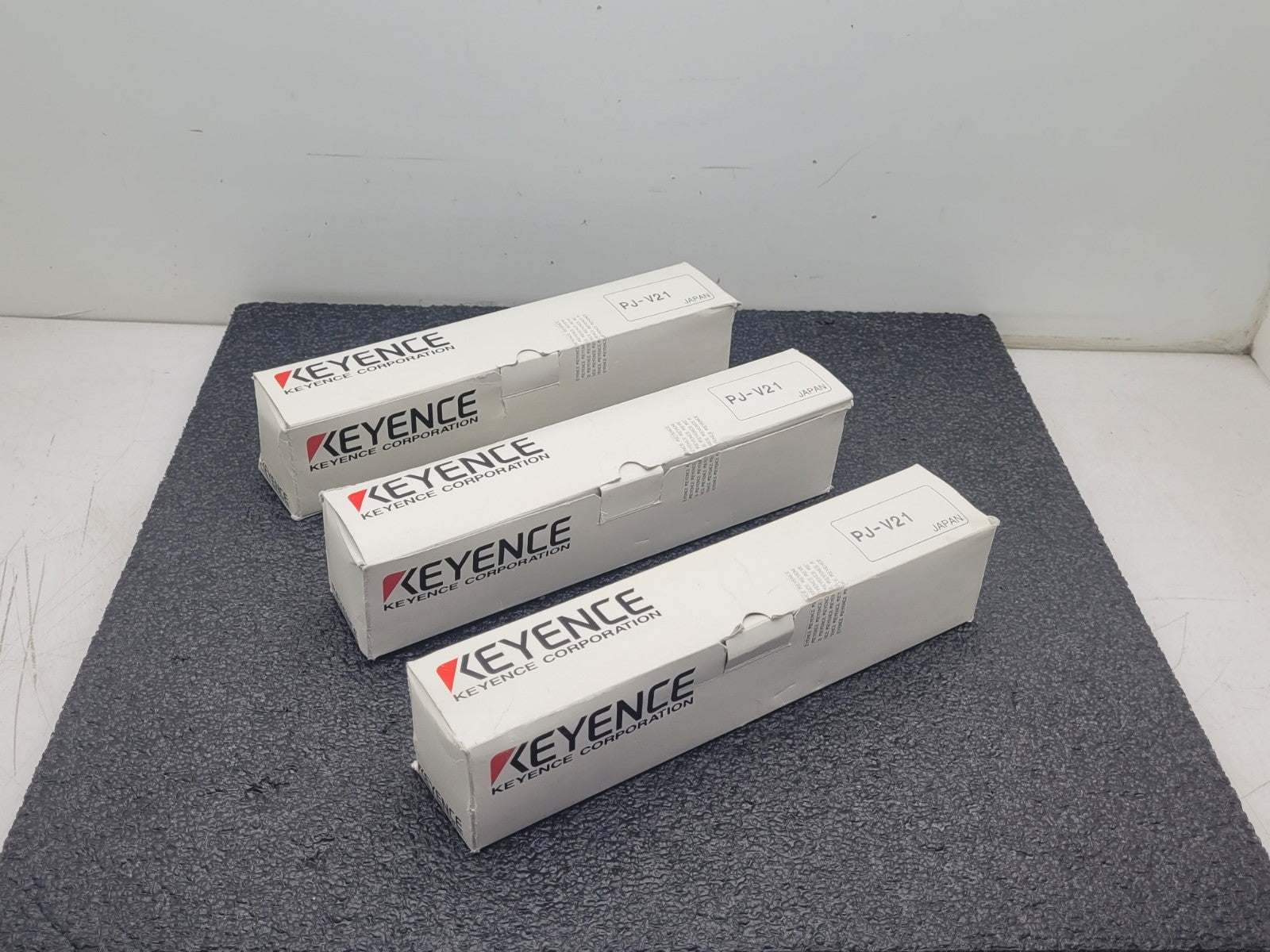 Lot of 3  Keyence Digital RGB Light Safety Curtain Sensor Extender EPJ-V21