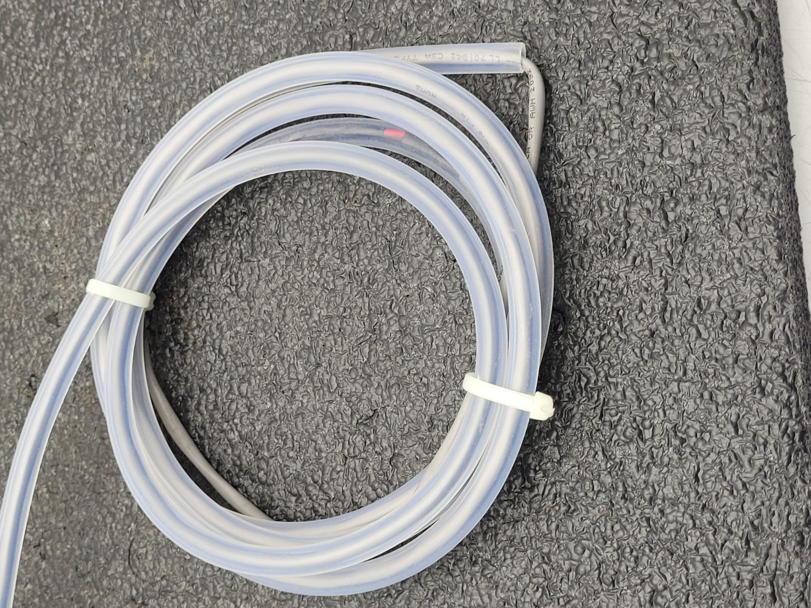 Data Industrial 8411515-9022 Flow Sensor 0-12 GPM Rate Chemical Flow Sensor