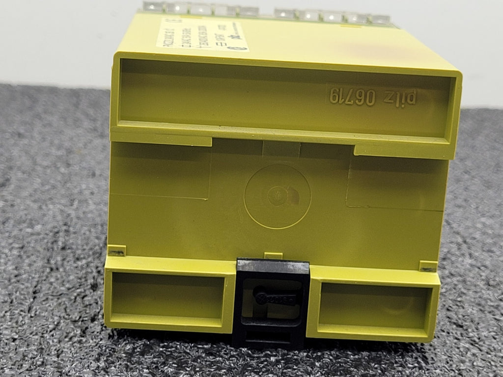 PILZ PNOZ/2 24VAC 3S 1O Safety Relay Module