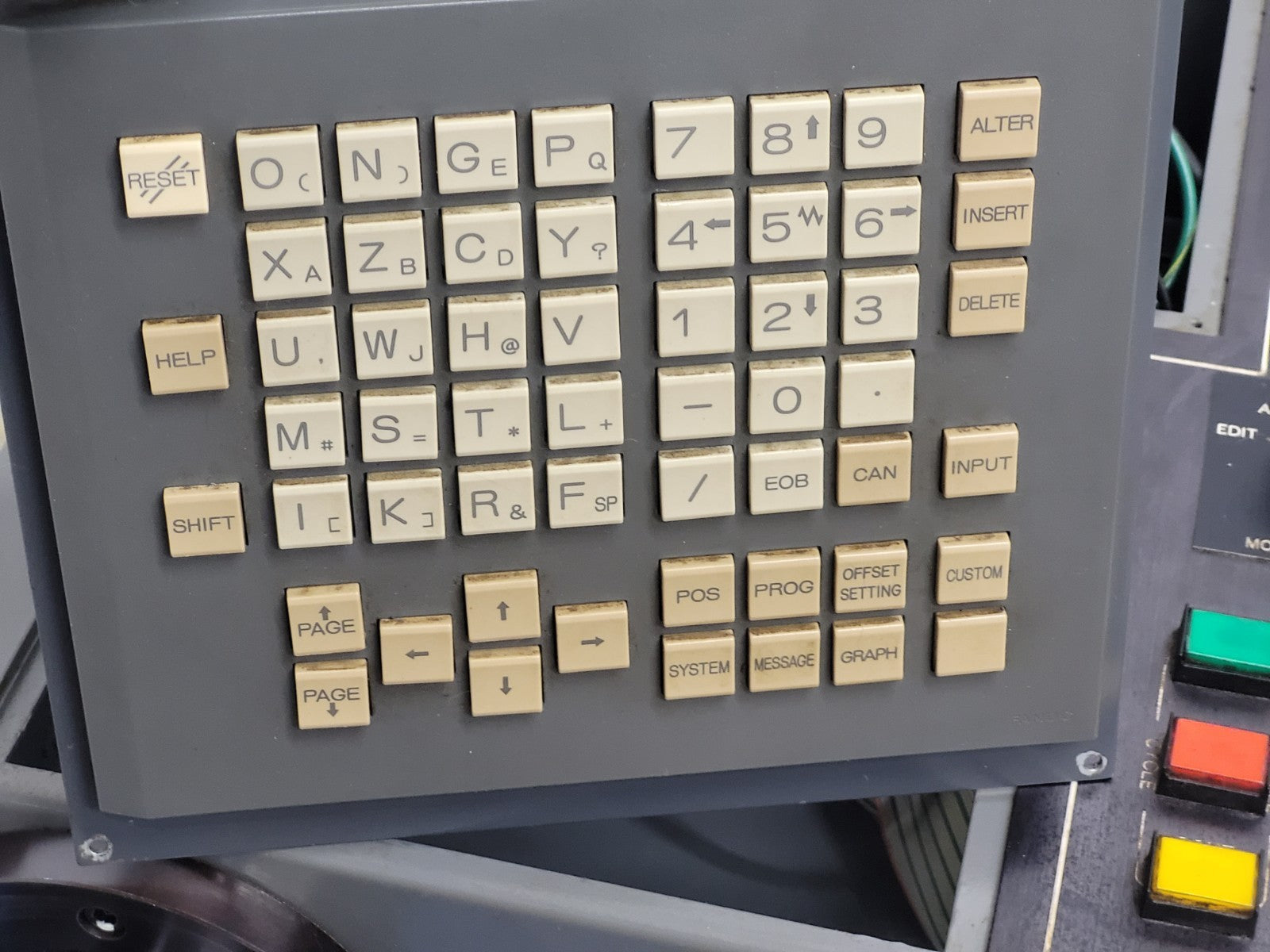 Fanuc A02B-0283-B502 MMTC CNC Operator Interface Control Panel 18i-TB