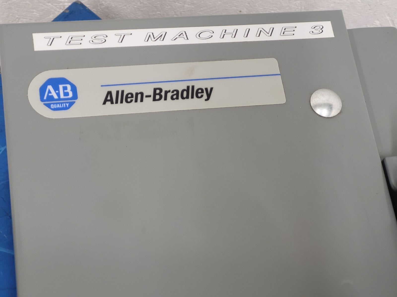 Allen Bradley 512-BJH-1-4R-24 Combination Motor Starter E-Stop 3R 208VAC 3PH 7HP