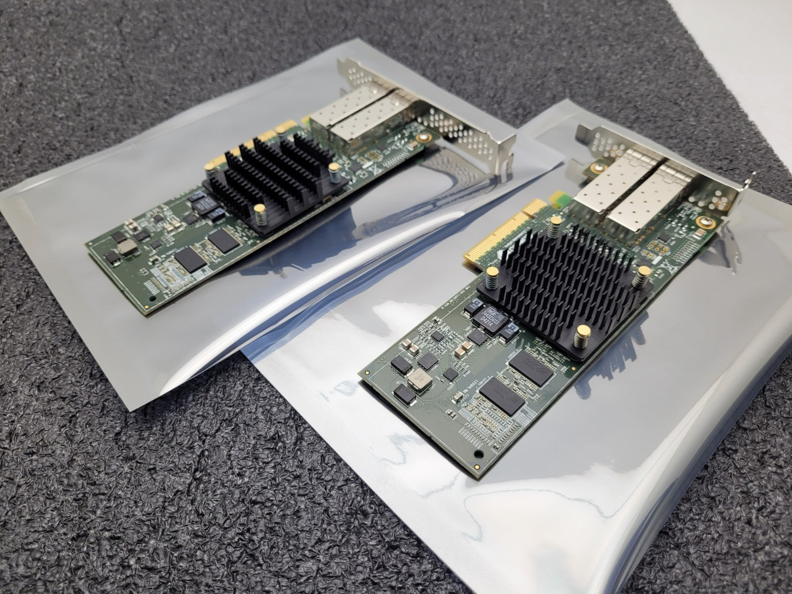 2x Chelsio Communications 110-1160-50 T520-CR Ethernet Adaper MSIP-REM-CC2-T520