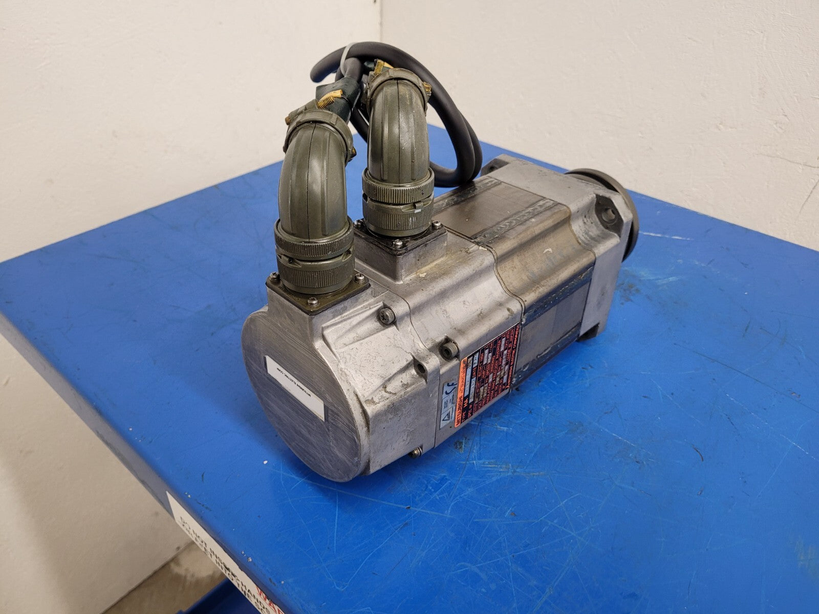 Mitsubishi HA-83NC-SD5 AC Servo Motor 1Kw OSA104 Encoder Citizen E-32