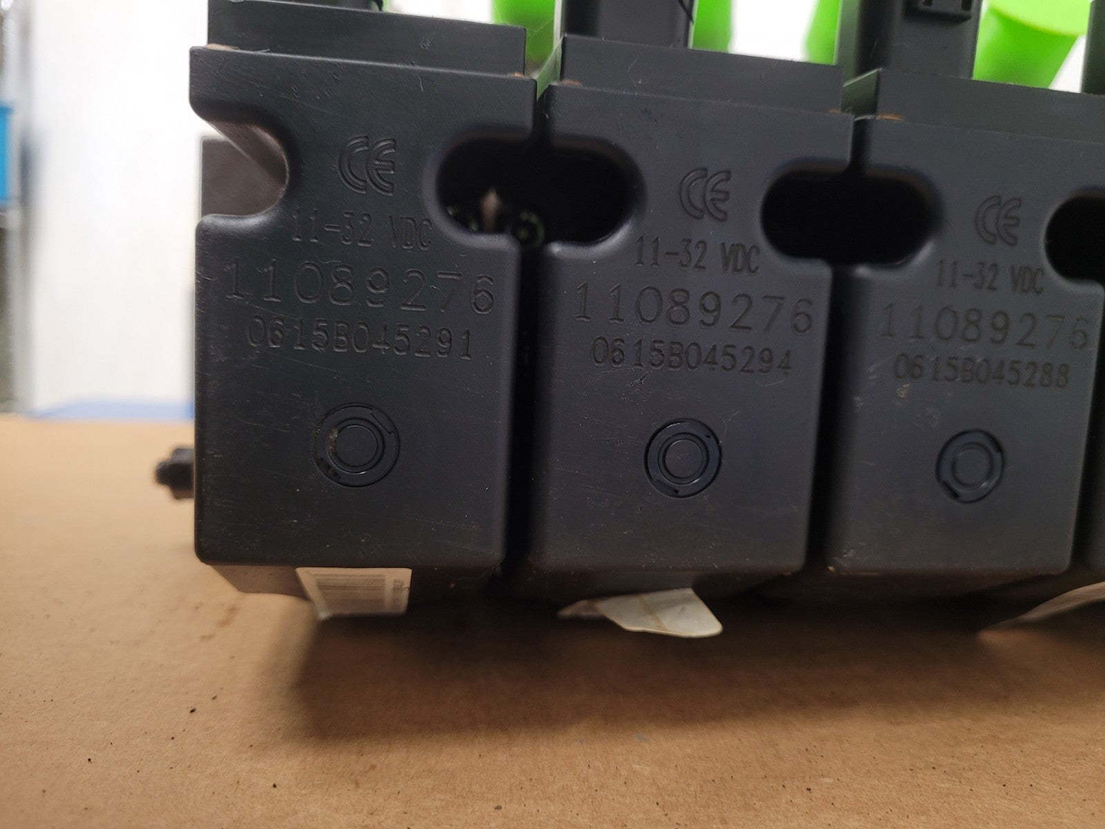 Danfoss PVG32 Proportional Servo Hydraulic 6 Valve Stack Radiometric 11089276 D8
