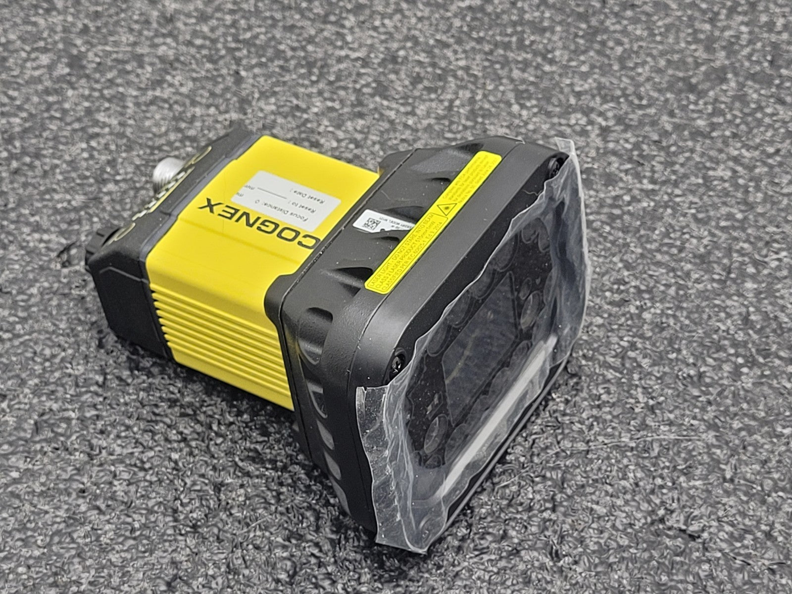 Cognex DM374X-M  1/1.8" CMOS 8.9mm Fixed Mount Bar Code Reader w/new Torch Light