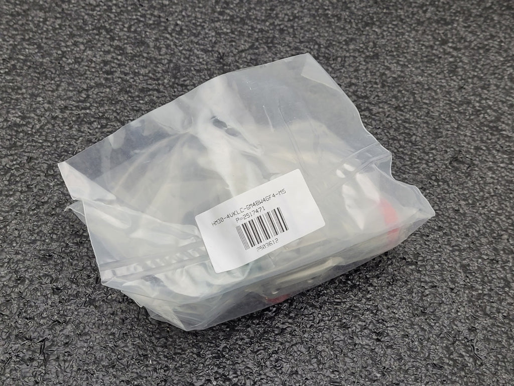 Ham-Let 3-Way HM30-4VKLC-GM4BW4GF4-M5 300PSI Diaphragm Valve Solenoid 316SS
